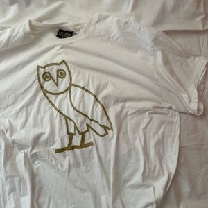 MENS OVO white crew neck short sleeve tee with gold design